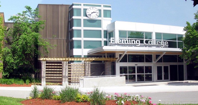 FLEMING COLLEGE – VỚI MỘT CHƯƠNG TRÌNH CAO ĐẲNG 2 NĂM NHƯNG CÓ ÍT NHẤT 10 CƠ HỘI NGHỀ NGHIỆP LAO ĐỘNG TAY NGHỀ CAO TẠI CANADA