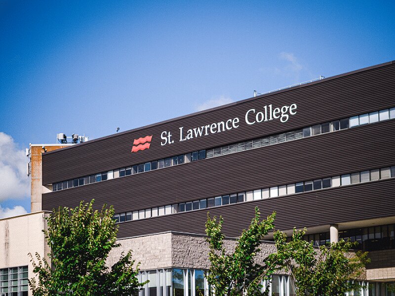 TRƯỜNG CAO ĐẲNG CÔNG LẬP ST. LAWRENCE COLLEGE,  CANADA